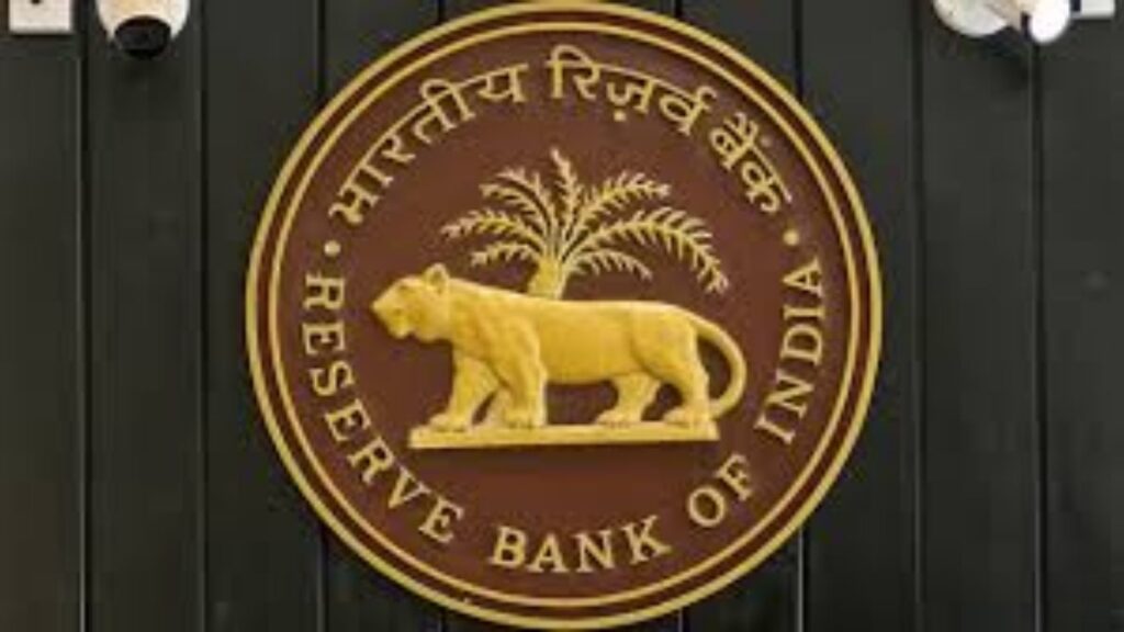 बँक खात्यातून ऑटो-कपातीपूर्वी Alert बंधनकारक! RBI चा ई-मँडेट्सवरील नवा नियम समजून घ्या