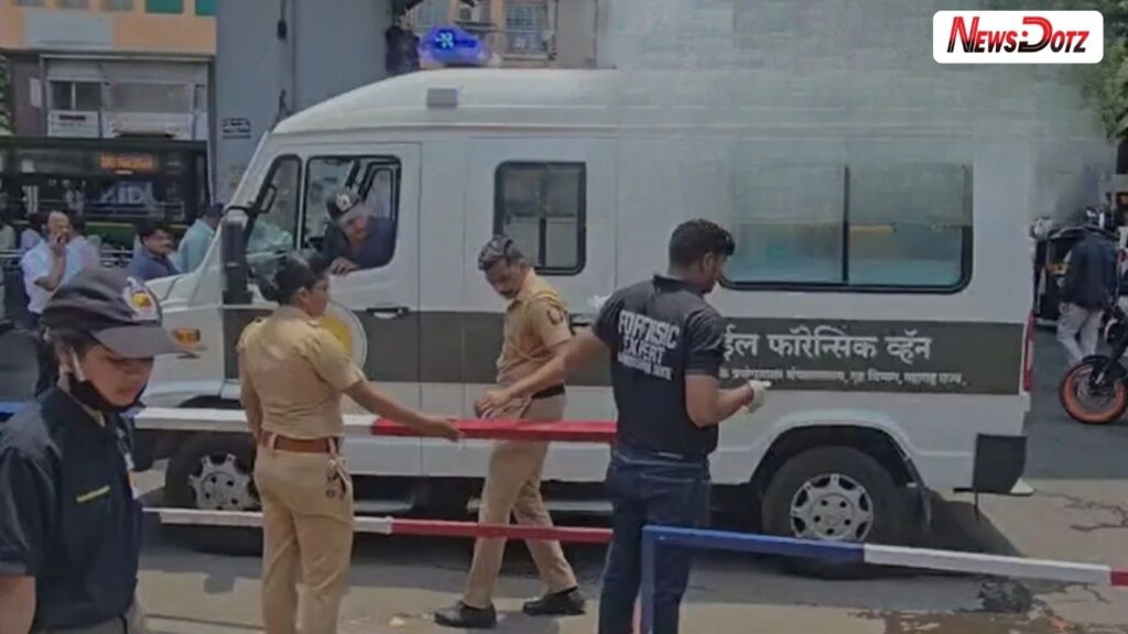 पुणे गँगवॉर: धनकवडी बालाजीनगर बस स्टँडजवळ डोक्यात 3 गोळ्या झाडून तरुणाची हत्या टोळीयुद्धामुळे दहशत