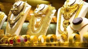 सोन्या–चांदीच्या दरात किंचीत घसरण 24, 22 आणि 18 कॅरेट सोन्याचे ताजे भाव जाहीर