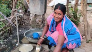 धुणं-भांडी करणाऱ्या महिलेची थेट विधानसभेत एन्ट्री: भाजपच्या कलिता माजी यांचा संघर्षमय विजय
