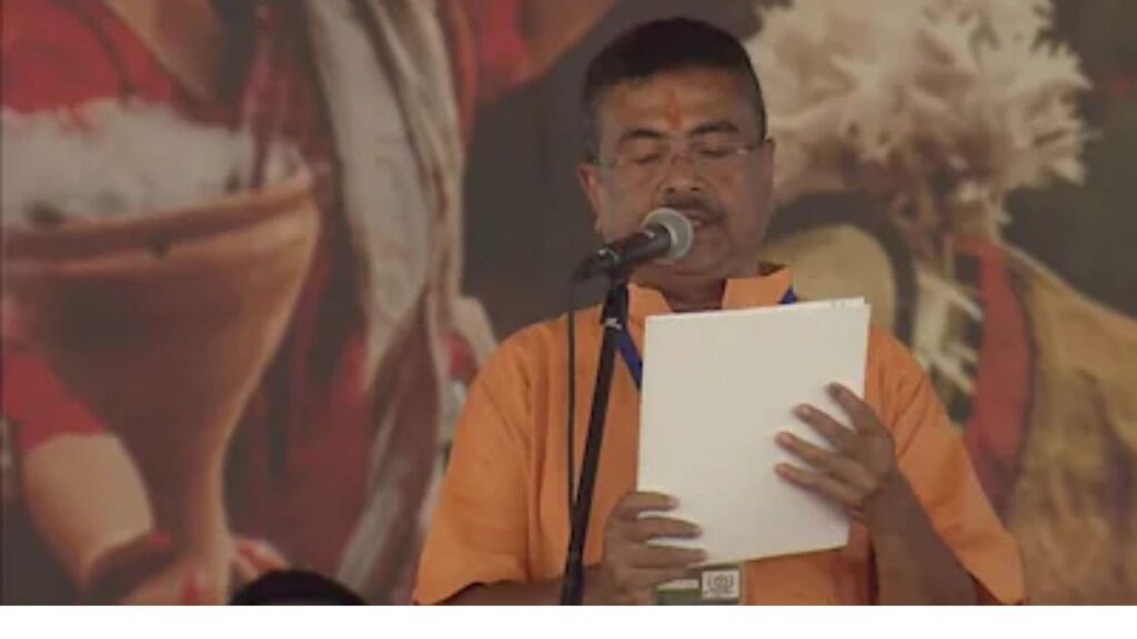 पश्चिम बंगालमध्ये सुवेंदू अधिकारी मुख्यमंत्री पाच मंत्र्यांसह भाजप सरकारची शपथ