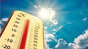 पुण्यात उष्णतेची लाट तीव्र लोहगाव 43.8°C, शिवाजीनगर 41.4°C -नागरिकांना सावधानतेचा इशारा