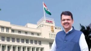 महाराष्ट्रात मंत्र्यांचे वाहनताफे अर्ध्यावर? फडणवीसांची तातडीची बैठक, इंधन बचतीसाठी मोठा निर्णय