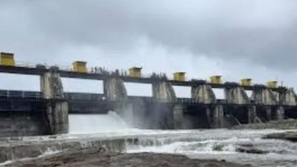 पुणे जिल्हा पाणी टंचाई मास्टर प्लॅन: ३५.७४ कोटींचा त्रैमासिक कृती आराखडा मंजूर