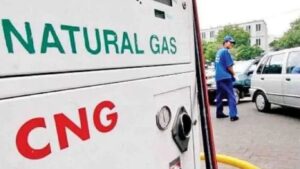 CNG दरवाढ: मुंबईत प्रति किलो 2 रुपयांनी वाढ रिक्षा-टॅक्सी प्रवास महागण्याची शक्यता