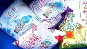 अमूल दूध दरवाढ: 14 मेपासून प्रति लिटर 2 रुपये महाग देशभर नवे दर लागू