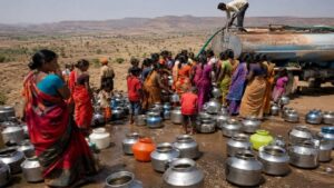 Pune Water Crisis: पुणे जिल्ह्यात भीषण पाणीटंचाई 1.38 लाख नागरिक टँकरवर अवलंबून, आंबेगाव सर्वाधिक प्रभावित