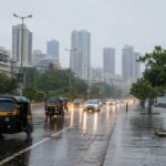 Maharashtra Weather Update: मुंबई उपनगरात रिमझिम पाऊस उकाड्यानंतर वातावरण आल्हाददायक