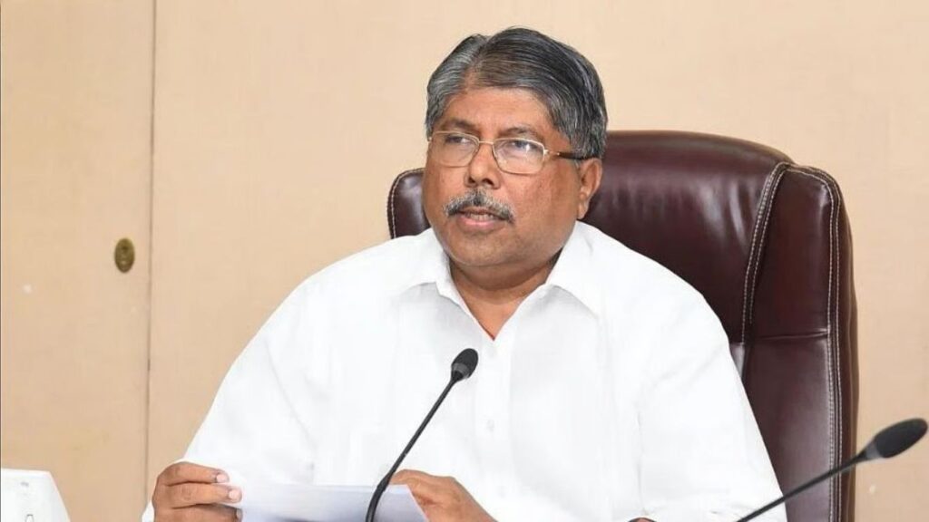 बाणेर-बालेवाडी वीज समस्यांवर चंद्रकांत पाटील आक्रमक महावितरणला दिल्या तातडीच्या सूचना