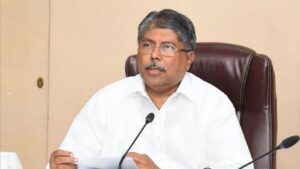 बाणेर-बालेवाडी वीज समस्यांवर चंद्रकांत पाटील आक्रमक महावितरणला दिल्या तातडीच्या सूचना