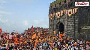 रायगडावर 353 वा शिवराज्याभिषेक सोहळा; लाखो शिवभक्तांची गर्दी, तंबू ठोकून गडावर मुक्काम