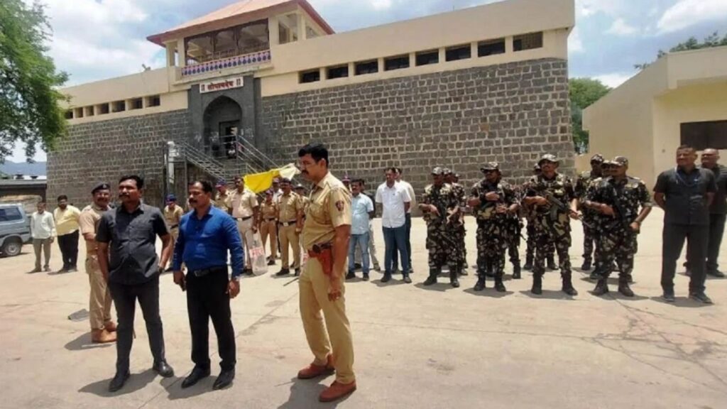 सासवडच्या सोपानदेव मंदिरात अतिरेकी हल्ल्याची रंगीत तालीम; पालखी सोहळ्यापूर्वी पोलिसांची हायअलर्ट मॉकड्रील