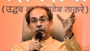 ऑपरेशन टायगर यशस्वी? उद्धव ठाकरेंना मोठा धक्का संसदीय बैठकीला फक्त 4 खासदार उपस्थित