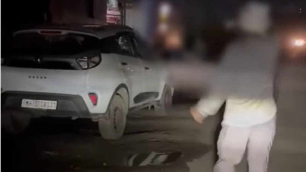 फुरसुंगीत स्टील व्यावसायिकाच्या दुकानावर गोळीबार अज्ञातांकडून 3 ते 4 राऊंड फायर, तपास सुरू