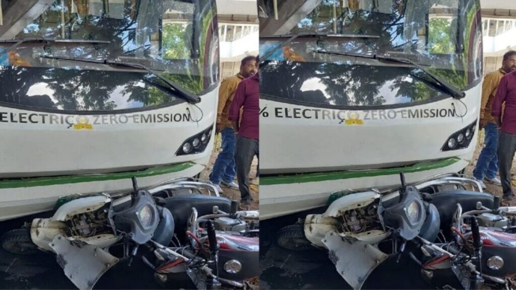 कासारवाडी मेट्रो स्टेशनसमोर शिवाई बसची दुचाकींना धडक तिघे जखमी, चालक पोलिसांच्या ताब्यात