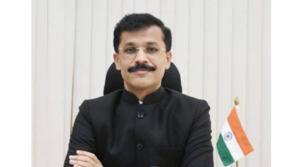 IAS Tukaram Mundhe: तुकाराम मुंढे यांना आणखी एक धक्का; परभणीच्या पालक सचिवपदाची जबाबदारीही काढून घेतली
