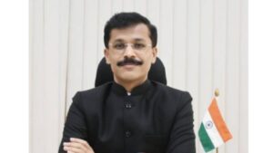 IAS Tukaram Mundhe: तुकाराम मुंढे यांना आणखी एक धक्का; परभणीच्या पालक सचिवपदाची जबाबदारीही काढून घेतली