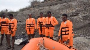 Rain News: राज्यात 17 NDRF आणि 6 SDRF पथके तैनात; अतिवृष्टीच्या पार्श्वभूमीवर प्रशासन हाय अलर्टवर