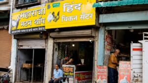 पंढरपुरात आषाढी वारीसाठी 15 दिवस मटण-मांस विक्री बंद; प्रशासनाचा ऐतिहासिक निर्णय