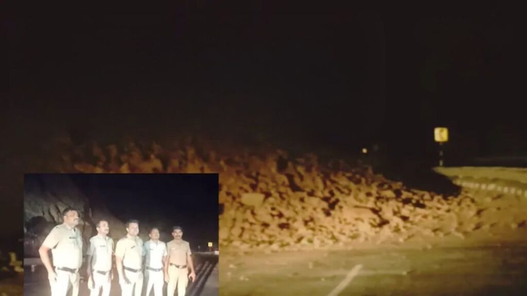 मुंबई-गोवा महामार्गावर दरड कोसळली कशेडी घाटात मुंबईकडे जाणारी वाहतूक ठप्प