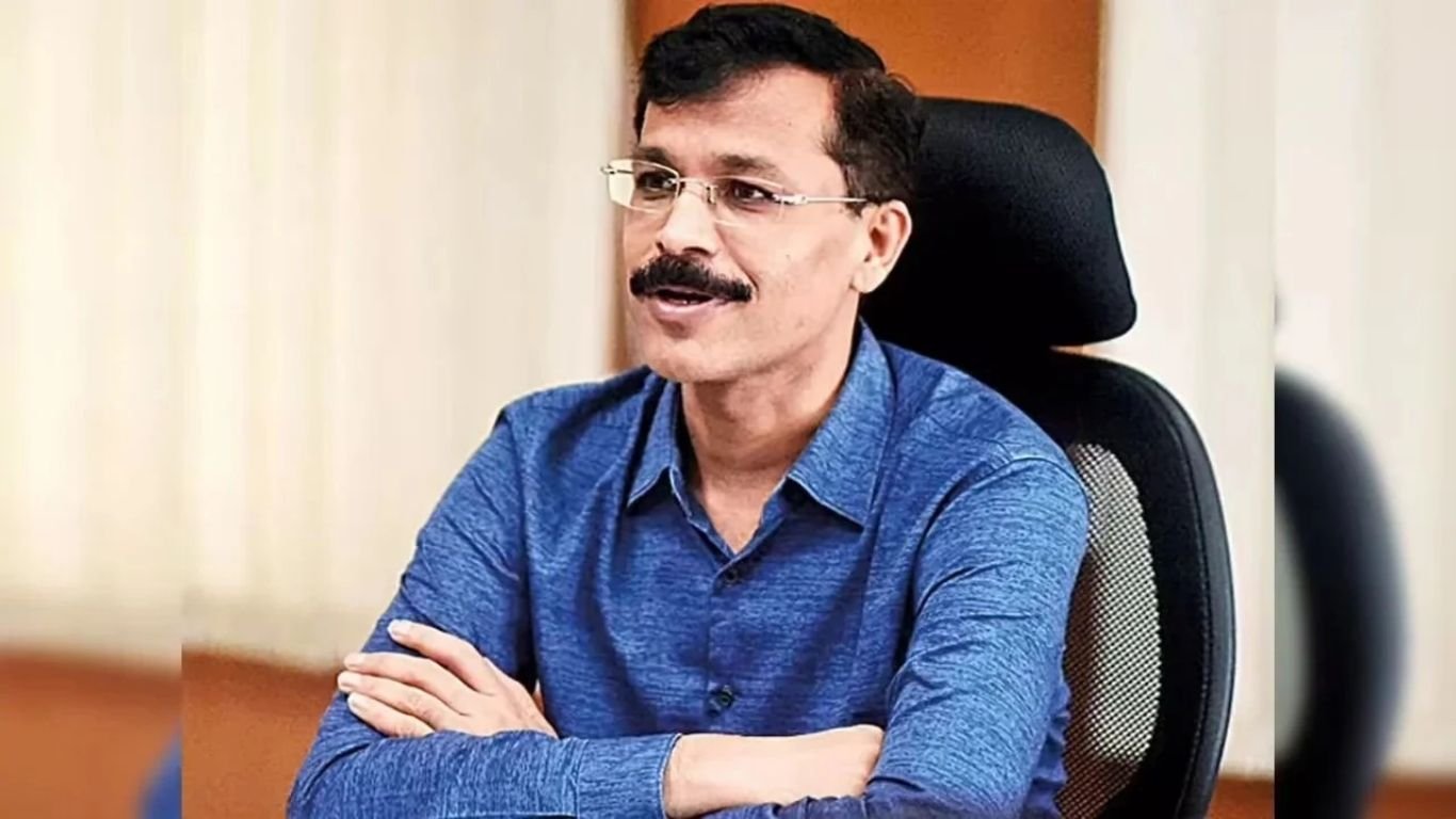 पुणे जिल्ह्यात FDAची मोठी कारवाई दूध, चणा, खारीकसह हजारो किलो अन्नसाठा जप्त