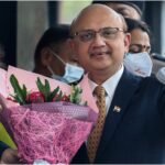 Tata Sons मध्ये मोठा बदल एन. चंद्रशेखरन यांचा अध्यक्षपदाचा राजीनामा, फेब्रुवारी २०२७पर्यंत जबाबदारी