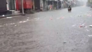 Weather News: देशभरात पावसाचा हाहाकार बिहार-बंगालमध्ये वीज कोसळून 11 जणांचा मृत्यू