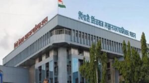PCMC चा कचरा प्रश्न सोडवण्यासाठी 12 ठिकाणी Waste Processing Sites कंत्राटदारांना FIRचा इशारा