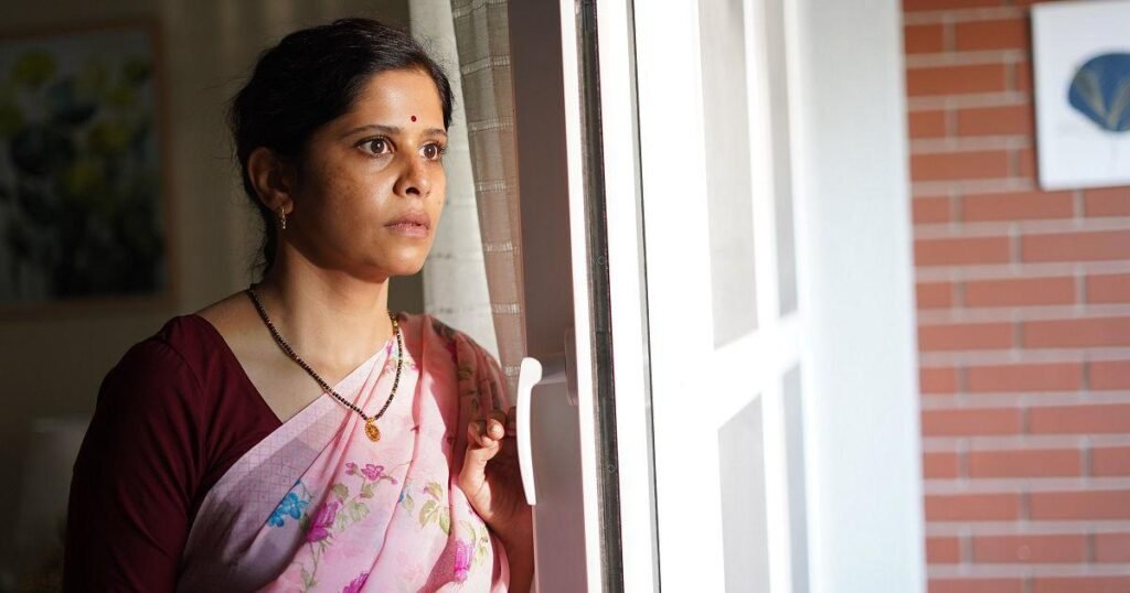 सई ताम्हणकरच्या ‘अडकित्ता’तील भूमिकेचं आरती सोलंकीकडून कौतुक; मराठी प्रेक्षकांनाही सुनावलं