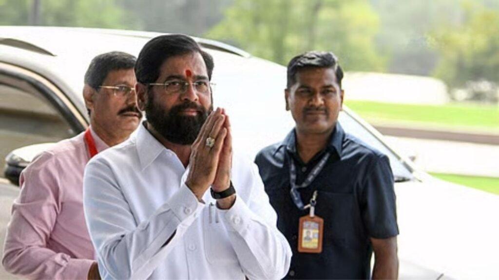 Eknath Shinde Delhi Visit: एकनाथ शिंदेंचा अचानक दिल्ली दौरा पुणे विधानपरिषद जागेवरून हालचालींना वेग