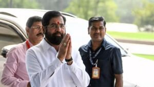 Eknath Shinde Delhi Visit: एकनाथ शिंदेंचा अचानक दिल्ली दौरा पुणे विधानपरिषद जागेवरून हालचालींना वेग