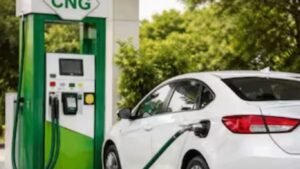 मुंबई, पुण्यात CNG दरवाढीचा झटका महागाईच्या काळात सर्वसामान्यांच्या खिशावर अतिरिक्त भार