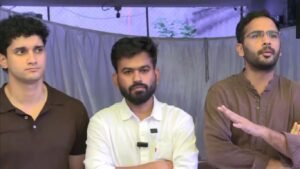 अभिजीत दीपकेंचा केंद्र सरकारला सवाल दिल्लीतील निर्बंधांवरून टीका