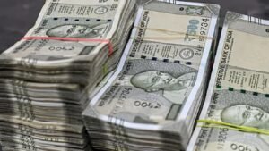 DA Hike 2026: पगारवाढीनंतर SIP, PPF की FD? गुंतवणुकीचा योग्य पर्याय कोणता?