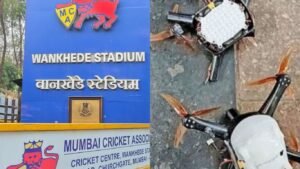 Mumbai Drone Show Accident: चर्चगेट स्थानकावर ड्रोन कोसळले प्रवासी गंभीर जखमी